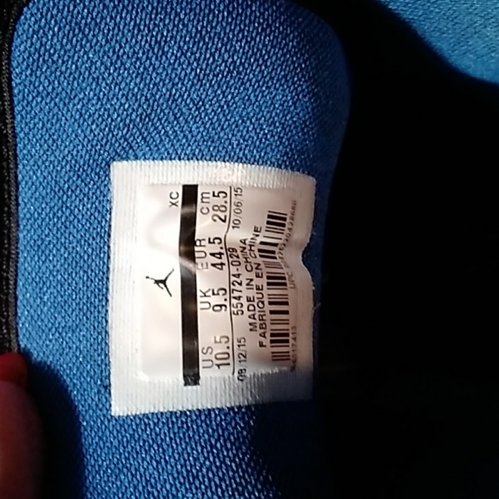 Air Jordan one sneakers - Picture 3 of 4